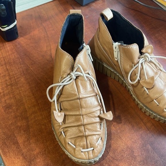 Spring step Nespea camel genuine leather‎ zip low heel wedge booties women’s 37 - Picture 3 of 10